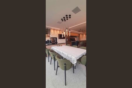 Apartamento à venda com 184m², 3 quartos e 4 vagas Apartamento à venda com 184m², 3 quartos e 4 vagasVaranda da Cozinha