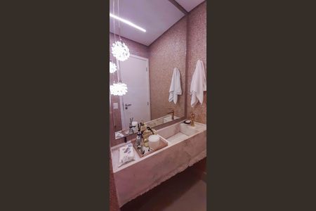 Apartamento à venda com 184m², 3 quartos e 4 vagas Apartamento à venda com 184m², 3 quartos e 4 vagasLavabo