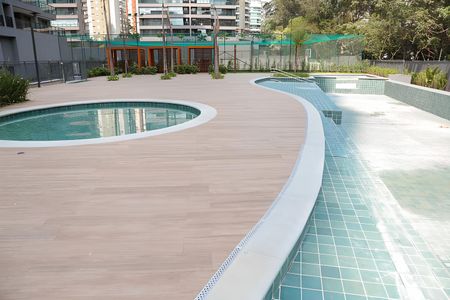 Apartamento à venda com 184m², 3 quartos e 4 vagas Apartamento à venda com 184m², 3 quartos e 4 vagasÁrea comum