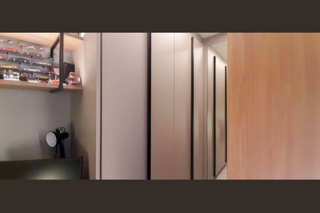Apartamento à venda com 184m², 3 quartos e 4 vagas Apartamento à venda com 184m², 3 quartos e 4 vagasCloset da Suíte 3