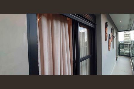 Apartamento à venda com 184m², 3 quartos e 4 vagas Apartamento à venda com 184m², 3 quartos e 4 vagasSacada da Suíte 1