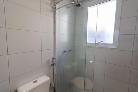Casa de condomínio à venda com 200m², 4 quartos e 2 vagas Casa de condomínio à venda com 200m², 4 quartos e 2 vagasBanheiro da Suíte 2