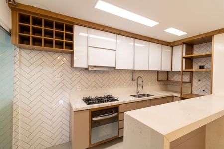 Casa de condomínio à venda com 200m², 4 quartos e 2 vagas Casa de condomínio à venda com 200m², 4 quartos e 2 vagasCozinha