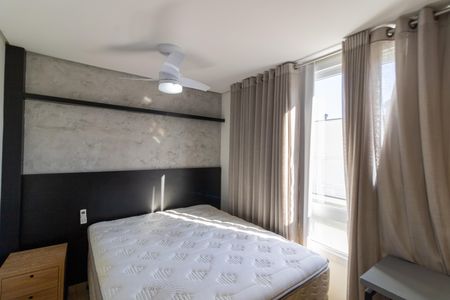 Casa de condomínio à venda com 200m², 4 quartos e 2 vagas Casa de condomínio à venda com 200m², 4 quartos e 2 vagasSuíte 4
