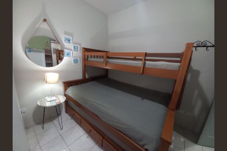 Kitnet de apartamento para alugar com 1 quarto, 30m² em Centro, São Vicente