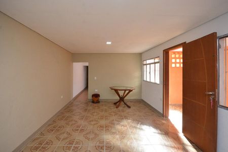 Sala de casa para alugar com 3 quartos, 150m² em Jardim dos Lagos, São Paulo