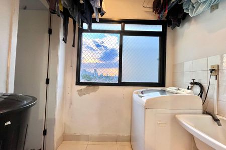 Apartamento à venda com 62m², 2 quartos e 1 vagaÁrea de Serviço