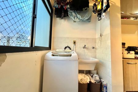 Apartamento à venda com 62m², 2 quartos e 1 vagaÁrea de Serviço