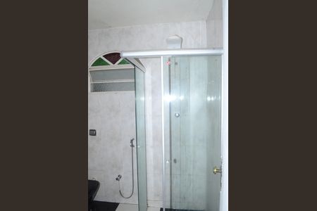 Casa para alugar com 158m², 2 quartos e 2 vagasBanheiro Corredor