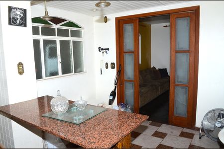 Casa para alugar com 158m², 2 quartos e 2 vagassala de estar