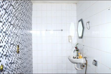 Casa para alugar com 158m², 2 quartos e 2 vagasBanheiro de serviço