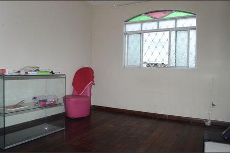 Casa para alugar com 158m², 2 quartos e 2 vagasQuarto 3