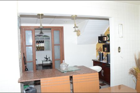Casa para alugar com 158m², 2 quartos e 2 vagassala de estar