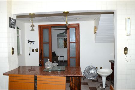 Casa para alugar com 158m², 2 quartos e 2 vagassala de estar