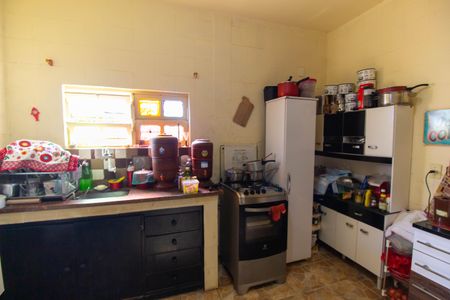 Casa à venda com 450m², 2 quartos e 4 vagas