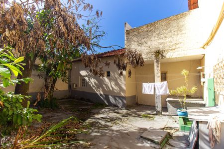 Casa à venda com 450m², 2 quartos e 4 vagas