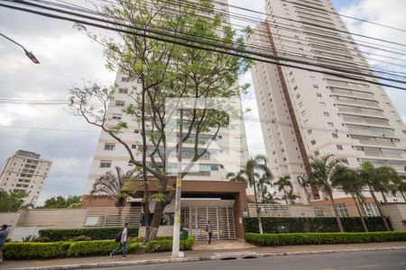 Apartamento à venda com 106m², 3 quartos e 2 vagas Apartamento à venda com 106m², 3 quartos e 2 vagasFachada