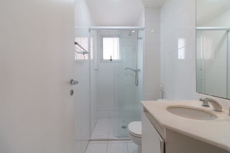 Apartamento à venda com 106m², 3 quartos e 2 vagas Apartamento à venda com 106m², 3 quartos e 2 vagasBanheiro 2