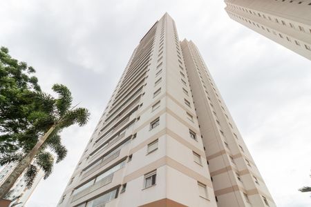 Apartamento à venda com 106m², 3 quartos e 2 vagas Apartamento à venda com 106m², 3 quartos e 2 vagasFachada