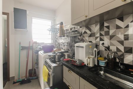 Apartamento à venda com 33m², 1 quarto e sem vaga Apartamento à venda com 33m², 1 quarto e sem vagaCozinha e Área de Serviço