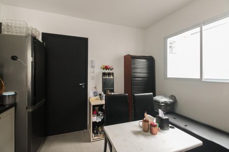 Apartamento à venda com 33m², 1 quarto e sem vaga Apartamento à venda com 33m², 1 quarto e sem vagaSala