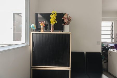 Sala  de apartamento à venda com 1 quarto, 33m² em Vila Carrão, São Paulo