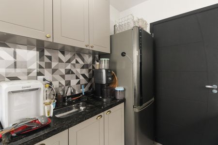 Apartamento à venda com 33m², 1 quarto e sem vaga Apartamento à venda com 33m², 1 quarto e sem vagaCozinha e Área de Serviço