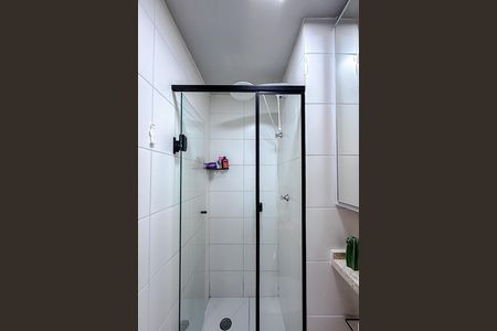 Apartamento à venda com 33m², 2 quartos e sem vaga Apartamento à venda com 33m², 2 quartos e sem vagaBanheiro