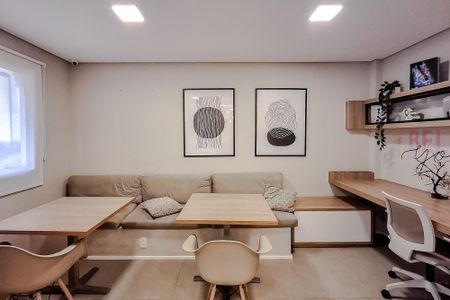 Apartamento à venda com 33m², 2 quartos e sem vaga Apartamento à venda com 33m², 2 quartos e sem vagaÁrea comum