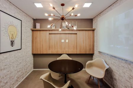 Apartamento à venda com 33m², 2 quartos e sem vaga Apartamento à venda com 33m², 2 quartos e sem vagaÁrea comum