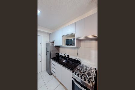 Apartamento à venda com 33m², 2 quartos e sem vaga Apartamento à venda com 33m², 2 quartos e sem vagaCozinha e Área de Serviço