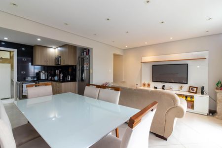 Apartamento à venda com 90m², 3 quartos e 1 vagaSala de Jantar
