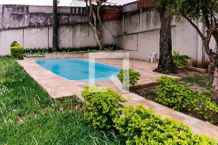 Apartamento à venda com 90m², 3 quartos e 1 vagaÁrea comum - Piscina