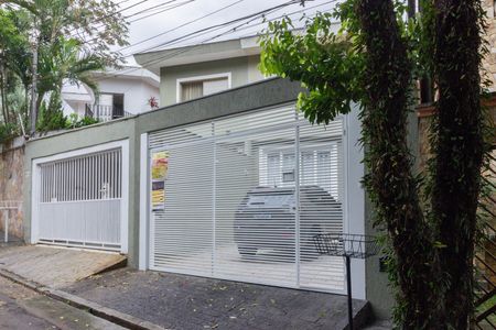 Fachada de casa à venda com 4 quartos, 155m² em São Domingos, São Paulo