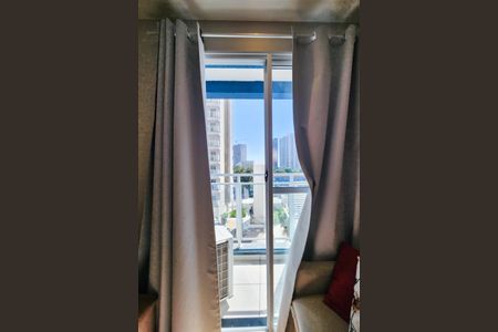 Varanda  de apartamento à venda com 2 quartos, 49m² em Santo Cristo, Rio de Janeiro