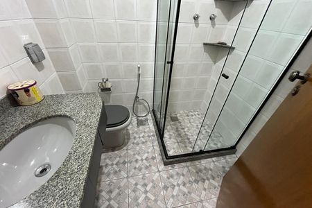 Apartamento à venda com 185m², 4 quartos e 2 vagasBanheiro 3