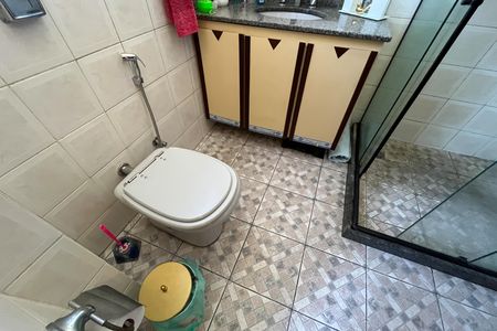 Apartamento à venda com 185m², 4 quartos e 2 vagasBanheiro 4