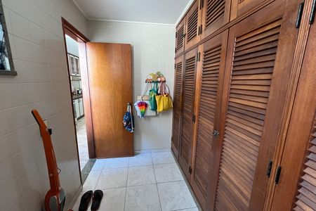 Apartamento à venda com 185m², 4 quartos e 2 vagasQuarto de Serviço