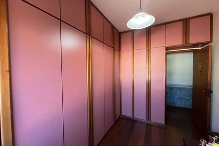 Apartamento à venda com 185m², 4 quartos e 2 vagasQuarto 3