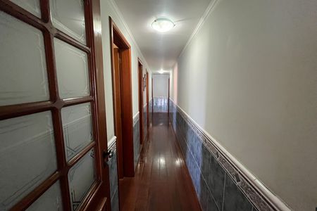 Apartamento à venda com 185m², 4 quartos e 2 vagasCorredor