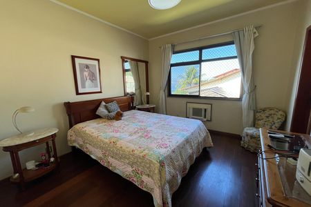 Apartamento à venda com 185m², 4 quartos e 2 vagasQuarto 4