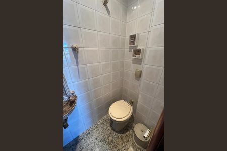 Apartamento à venda com 185m², 4 quartos e 2 vagasBanheiro 1