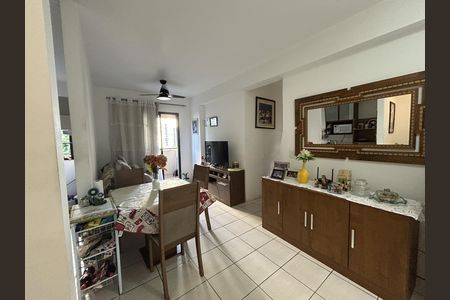 Apartamento à venda com 64m², 3 quartos e 1 vagaSala