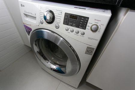 Apartamento à venda com 74m², 2 quartos e 1 vaga Apartamento à venda com 74m², 2 quartos e 1 vagaÁrea de Serviço