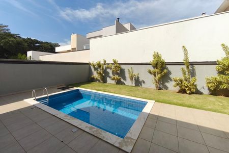 Casa de condomínio para alugar com 212m², 3 quartos e 4 vagasQuintal - Piscina