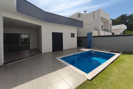 Casa de condomínio para alugar com 212m², 3 quartos e 4 vagasQuintal - Piscina