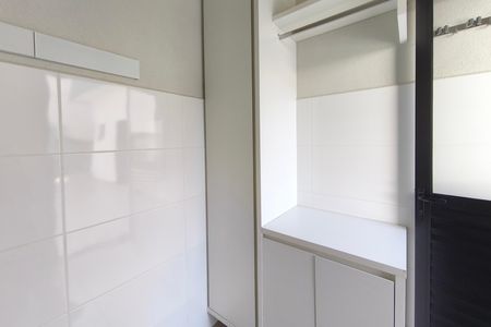 Casa de condomínio para alugar com 212m², 3 quartos e 4 vagasÁrea de Serviço