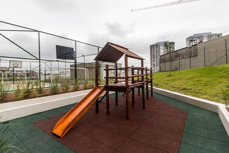 Apartamento para alugar com 41m², 2 quartos e 1 vaga Apartamento para alugar com 41m², 2 quartos e 1 vagaÁrea comum - Playground