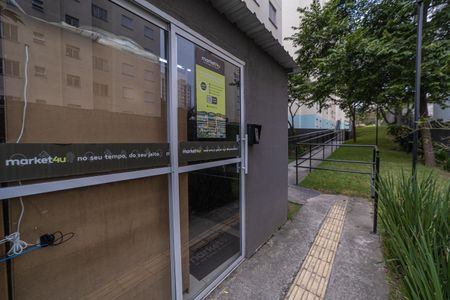 Apartamento para alugar com 53m², 2 quartos e 1 vaga Apartamento para alugar com 53m², 2 quartos e 1 vagaMini Mercado
