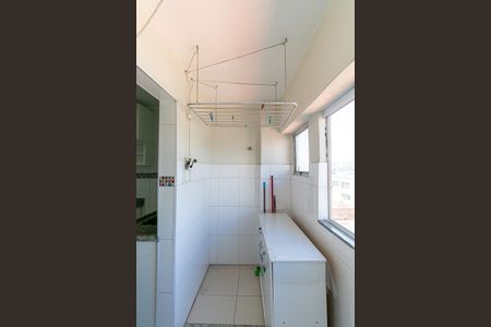Apartamento à venda com 74m², 3 quartos e 1 vagaÁrea de Serviço